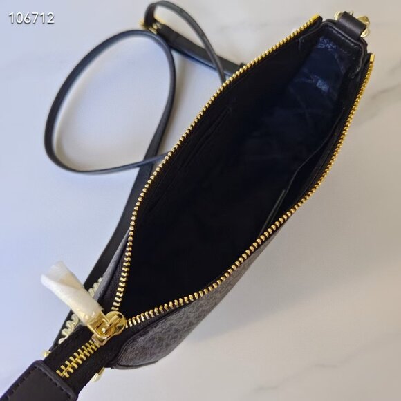 Michael Kors new women's shoulder bag - Picture 9 of 9